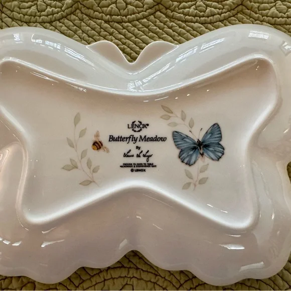 Lenox Butterfly Platter with Floral and Butterfly Design - Picture 2 of 5